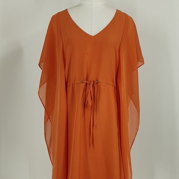 Bebe | chiffon mini dress - Picture 2 of 6